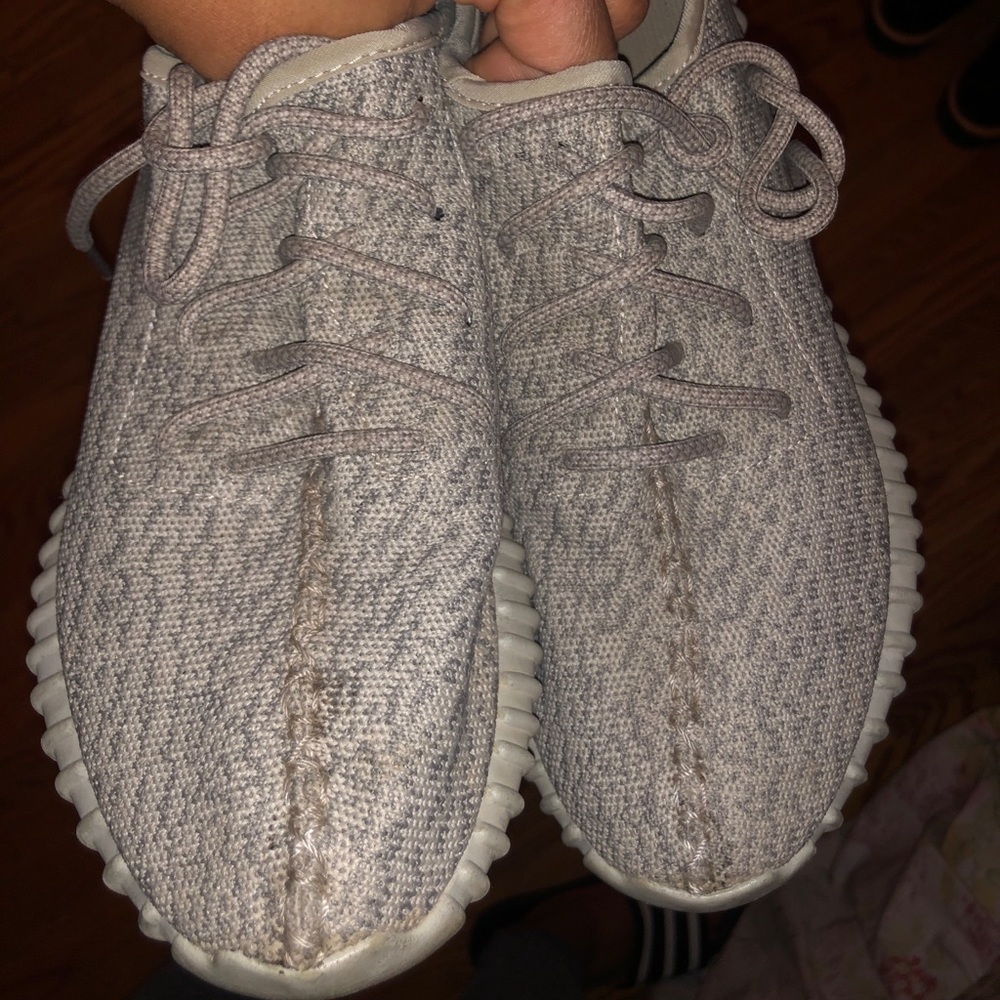 Yeezy Boost 350 Moonrock Season 1 AUTHENTIC